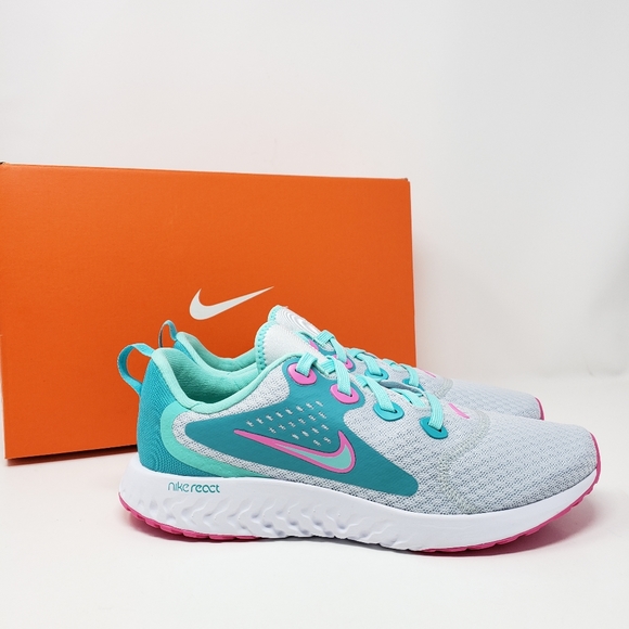 nike legend react aqua